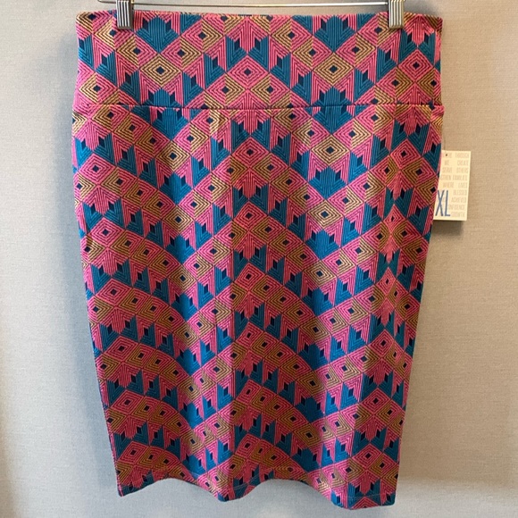 LuLaRoe Cassie Pink,Blue,Black,Gold Pyramid pattern skirt - Picture 1 of 4